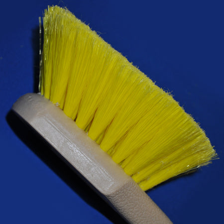 Fender scrub brush with 8" plastic handle