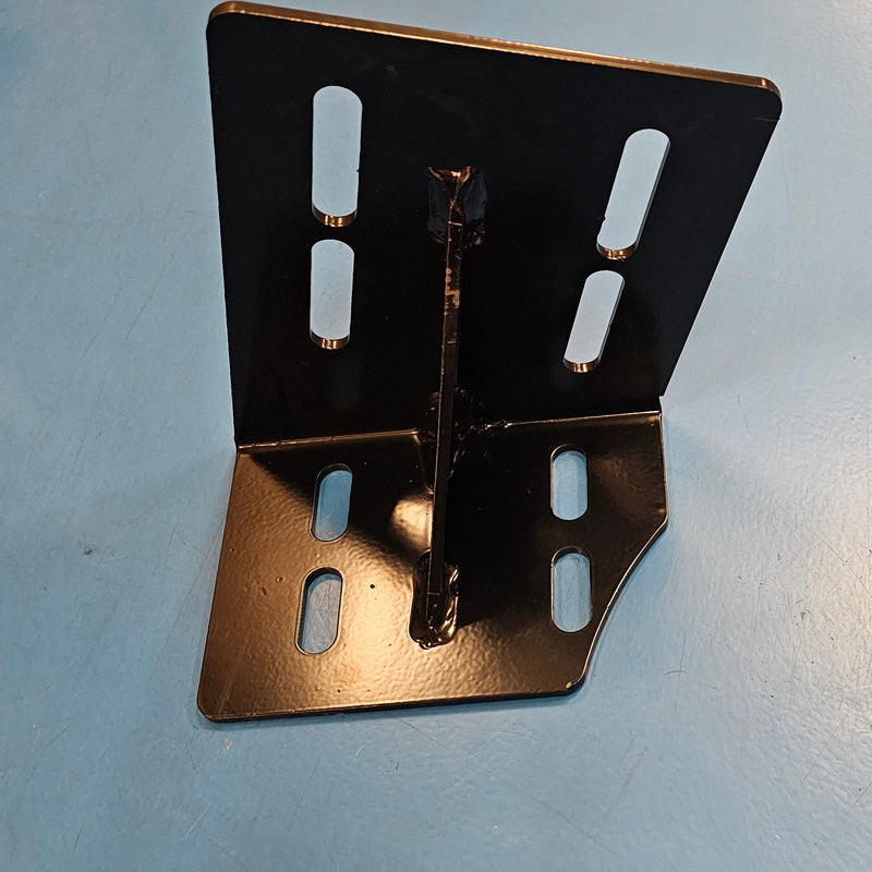 Freightliner Cascadia replacement brackets ONLY for imported bumper