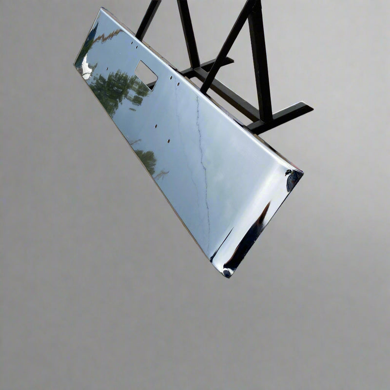 Freightliner Classic -2001 premium 8 gauge chrome 18" rolled end bumper