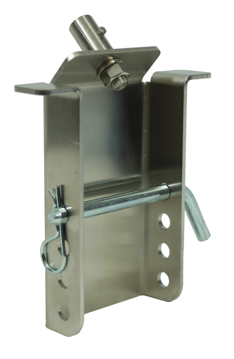 Stainless steel stake pocket bracket with quickmount stud - SINGLE