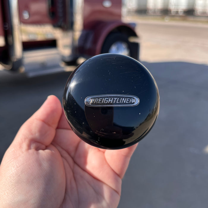 Freightliner embedded logo tractor / trailer air brake knob with 5/8" x 11 insert - SINGLE