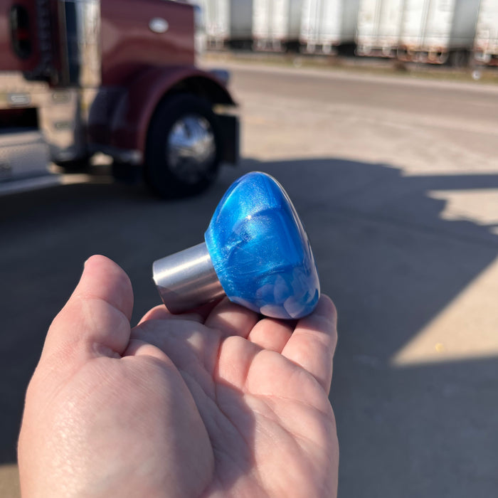 Freightliner embedded logo tractor / trailer air brake knob with 5/8" x 11 insert - SINGLE