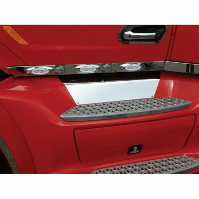 Peterbilt 579 stainless steel front step trim - PAIR