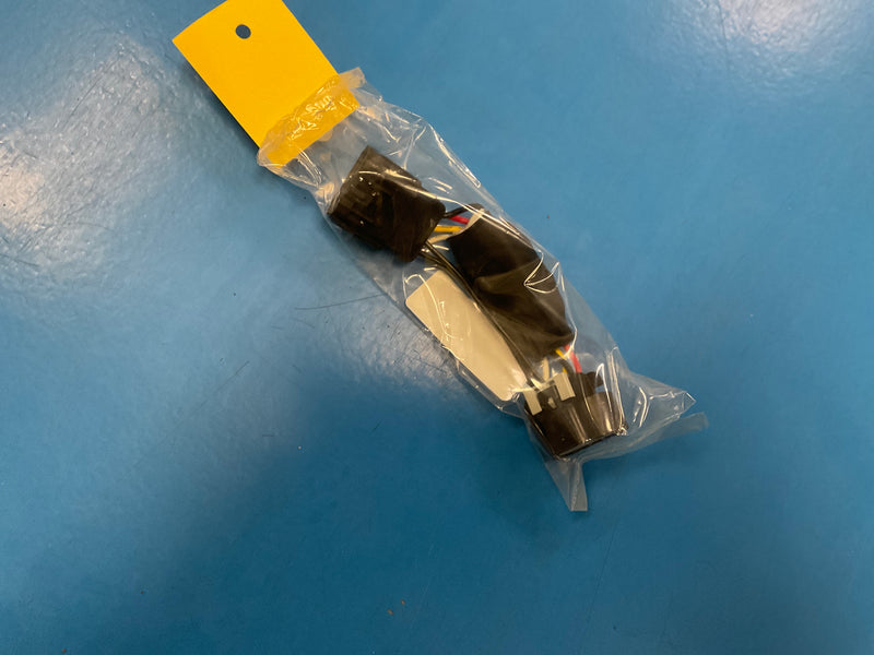 Volvo headlight relay plug - SINGLE