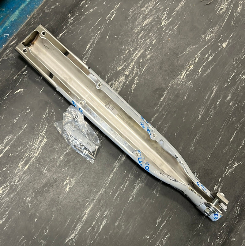 Hogebuilt stainless steel fender arm / triangular mounting bracket for half/full/half-moon - SINGLE