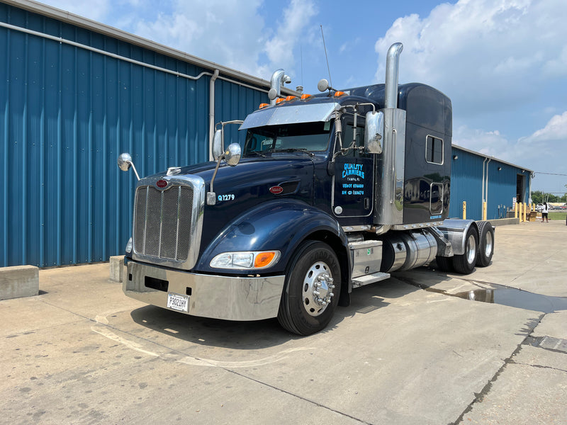 Peterbilt 386 chrome wraparound bumper with tow hook holes