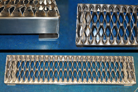 Peterbilt aluminum top step assembly for 31" battery box