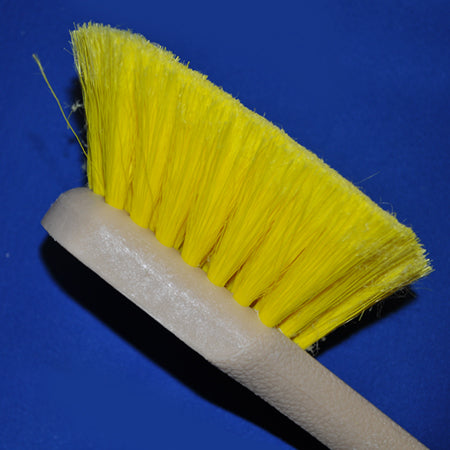 Fender scrub brush with 20" plastic handle