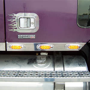 Freightliner Century/Columbia stainless steel cab panels w/6 combo light holes