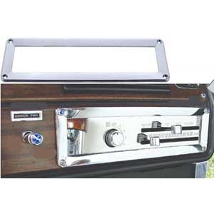 Freightliner Classic/FLD chrome plastic air conditioner/heater panel bezel