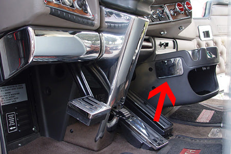 Kenworth 2002-2005 chrome plastic ashtray