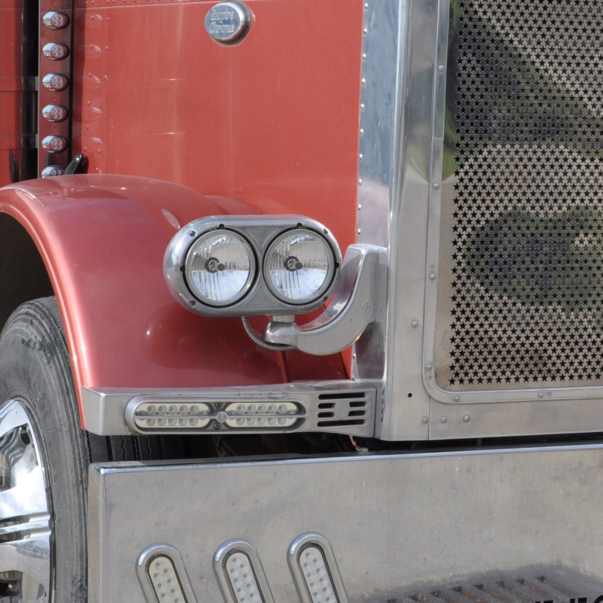 Headlights for store 379 peterbilt