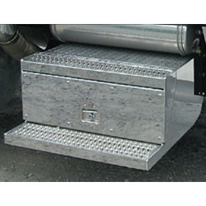 Peterbilt 379 stainless steel tool box cover w/cut out