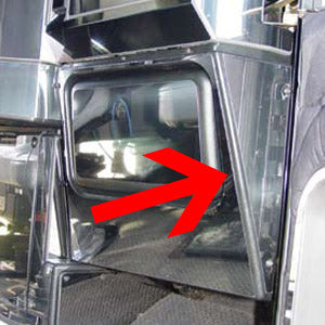 Freightliner Classic/FLD stainless steel heater end dash trim