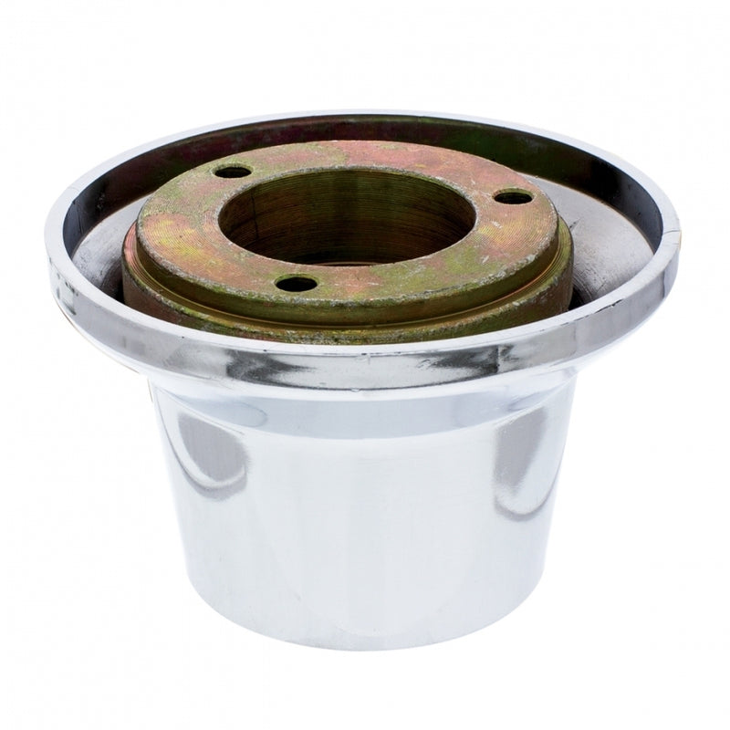 Freightliner 1989-2006 chrome steering wheel hub and horn button assembly for 3 hole wheels