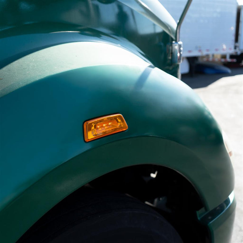 Kenworth T680/T700/T880 amber 3 diode LED marker/turn signal for outer fender