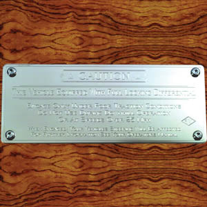 Rockwood Kenworth stainless steel "Full Locking Main Differential" statement plate