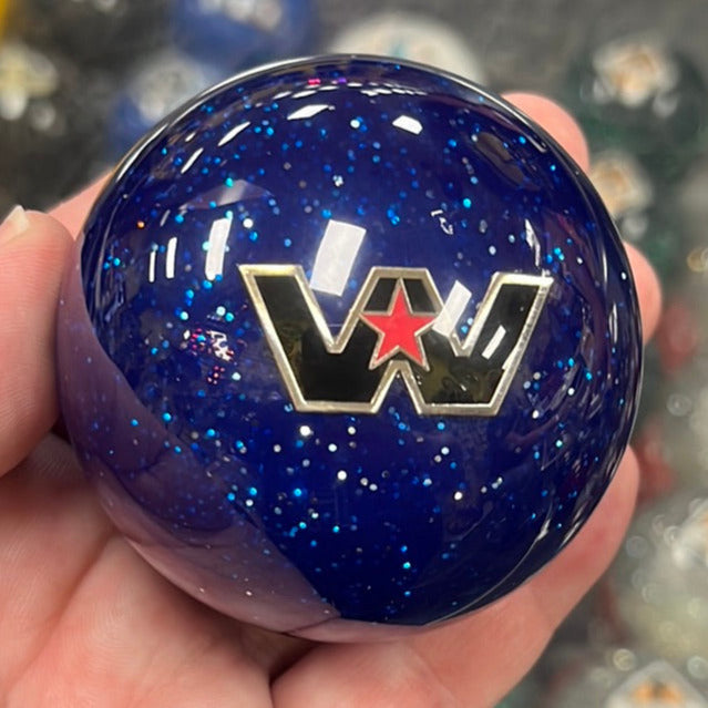 Western Star logo 2.25" diameter round gear shift knob