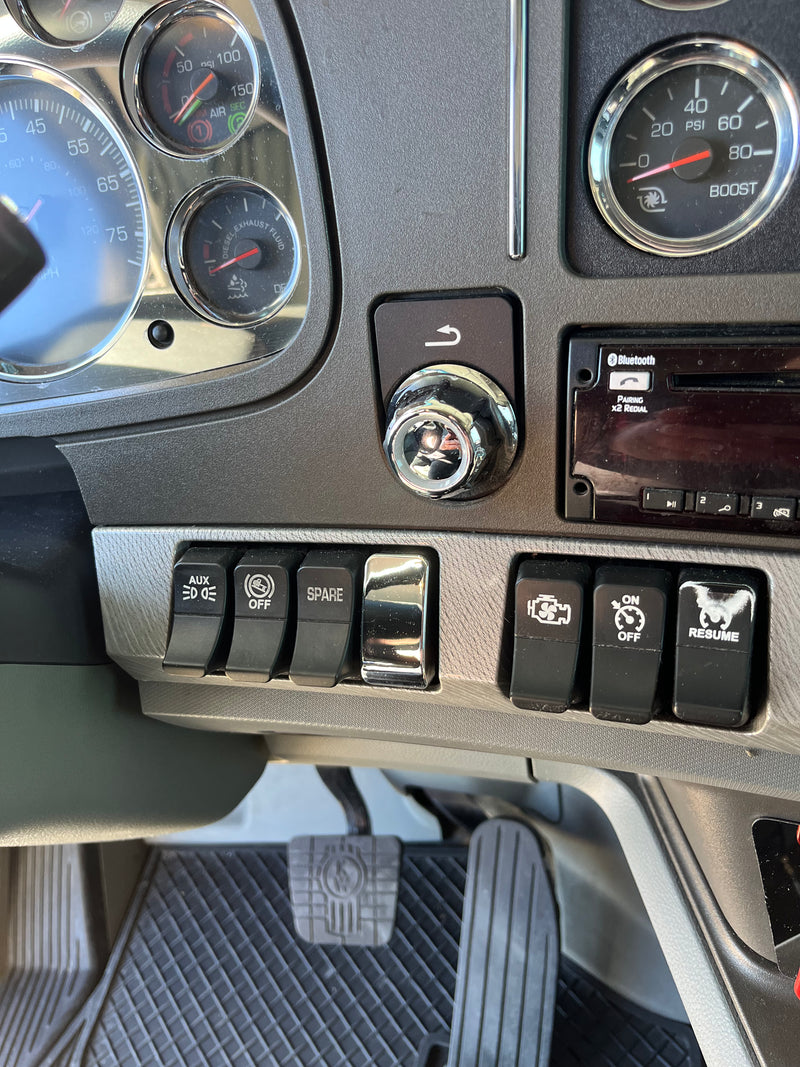 Kenworth T680 / T880 / W990 chrome plastic blank switch covers - PAIR