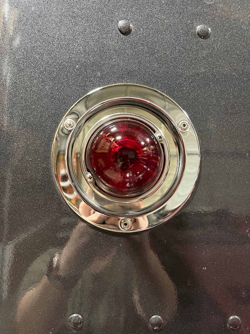 Watermelon style glass lens incandescent marker OR turn signal light w/surface mount base - SINGLE