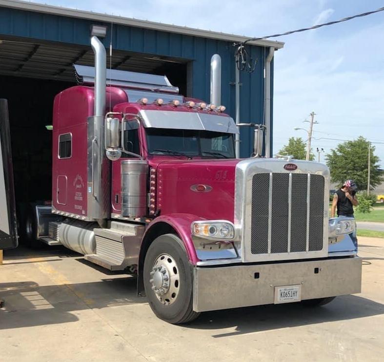 Stainless steel rooftop Wing for stand-up sleepers