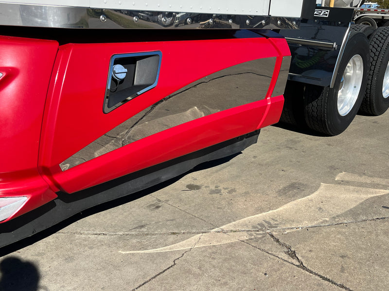 Kenworth T660/T680 curved fuel tank fairing trims - 2 pieces