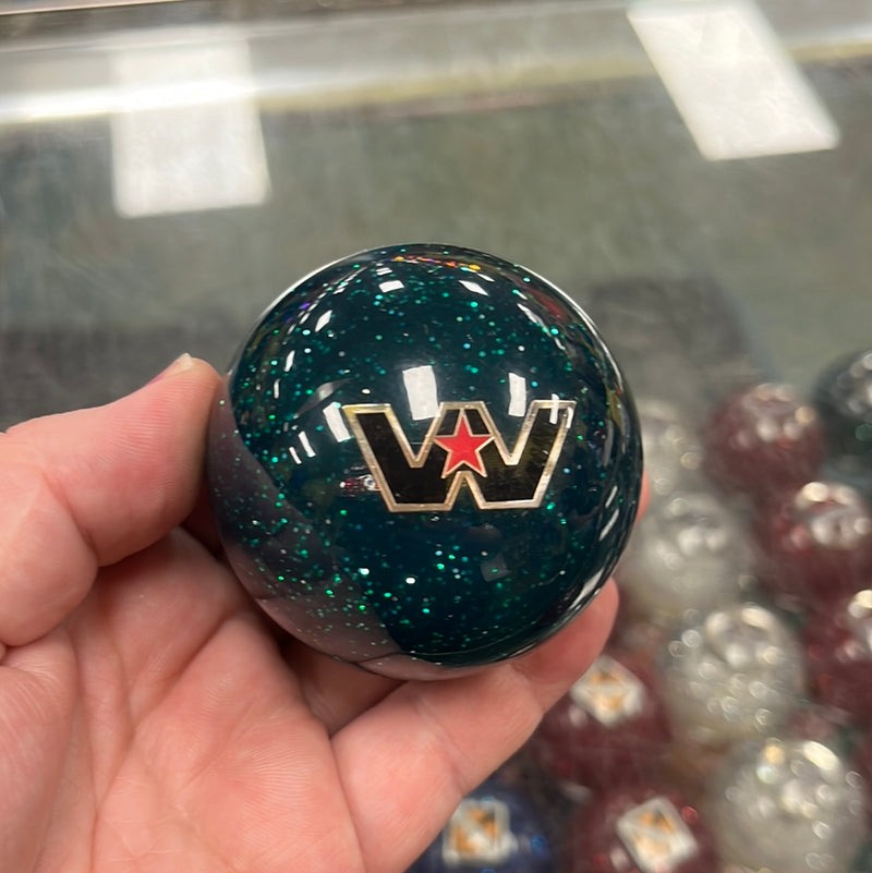 Western Star logo 2.25" diameter round gear shift knob