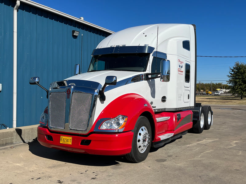 Kenworth T680 stainless steel bugshield