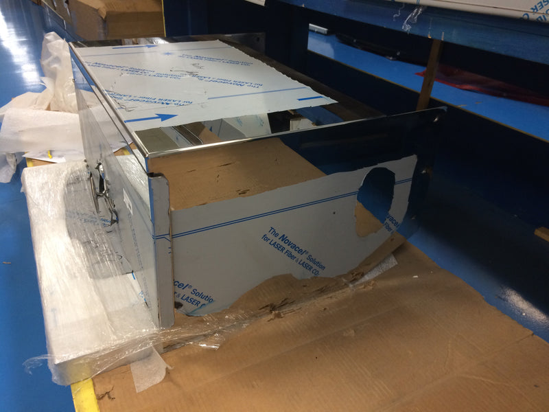 Peterbilt 379 stainless steel 11 gauge tool box